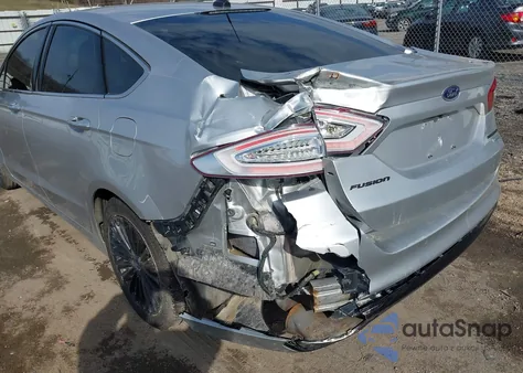 2014 Ford Fusion Titanium из США, поврежденный, VIN 3FA6P0K98ER266218